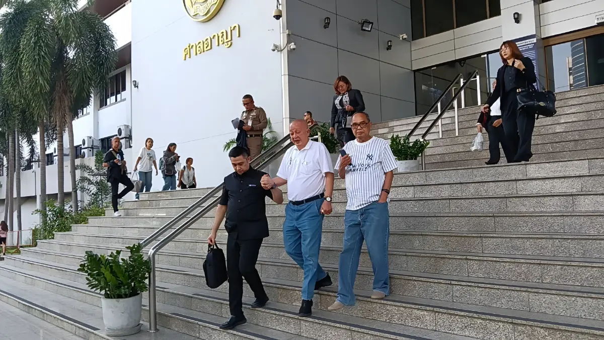 ด่วน! ศาลให้ประกัน "สนธิ ลิ้มทองกุล" 5 หมื่น! หลังพิพากษาจำคุก 4 เดือนไม่รอลงอาญา คดีหมิ่น "ธนกร" (มีคลิป)