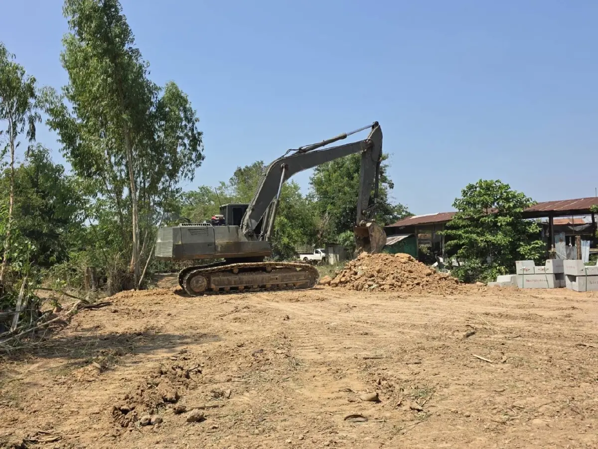 ประชาชนต้องปลอดภัย! ผบ.ทบ. สั่งเร่งสร้าง 182 หลุมหลบภัย เสริมมั่นคง "ชายแดนไทย-กัมพูชา"