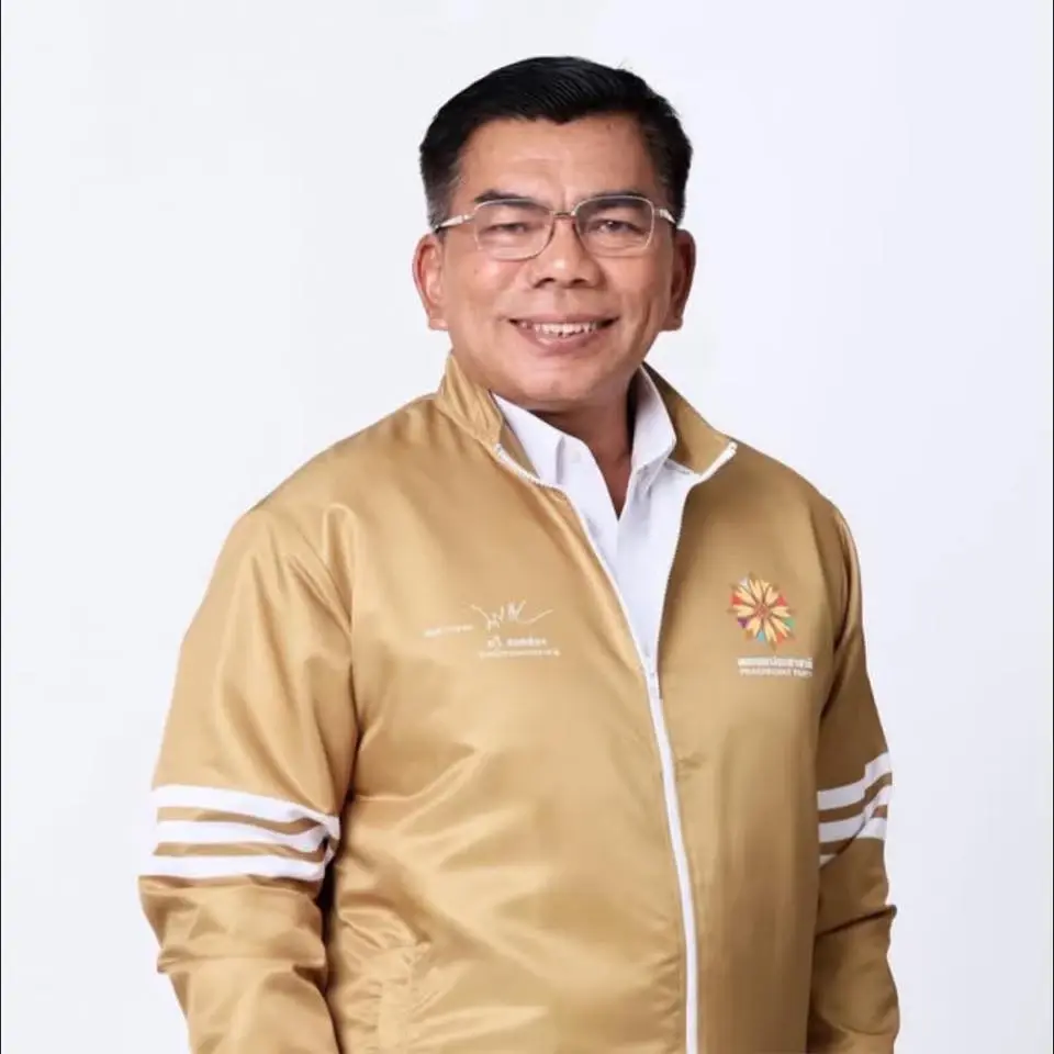 “สส.กมลศักดิ์” บุกแจ้งจับ “ว่าที่ นาวาตรี” ตระกูลดัง ส่อพิรุธย้ายพ้นพื้นที่ก่อนโดนจับ!