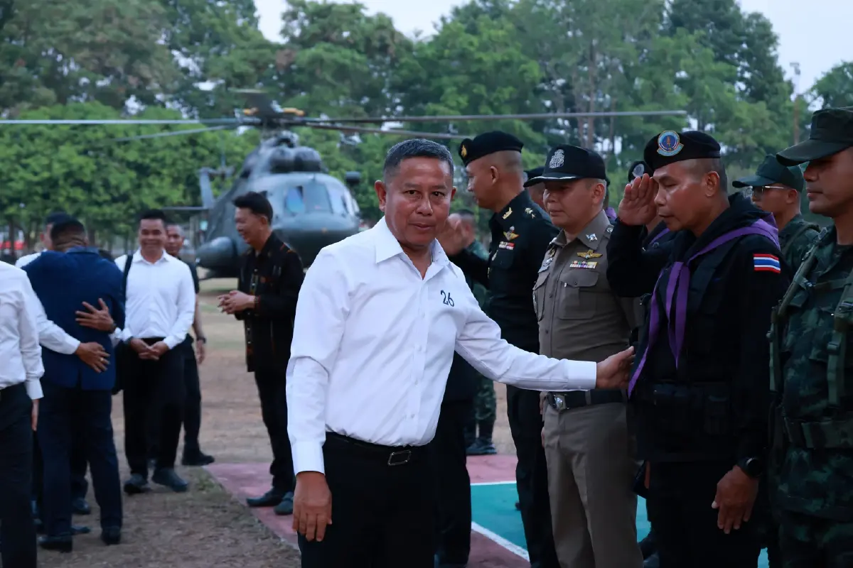 "บิ๊กดุลย์" ปราม "อินฟลูฯ" หยุดปั่น "คอนเทนต์ชายแดน" เรียกยอดไลค์