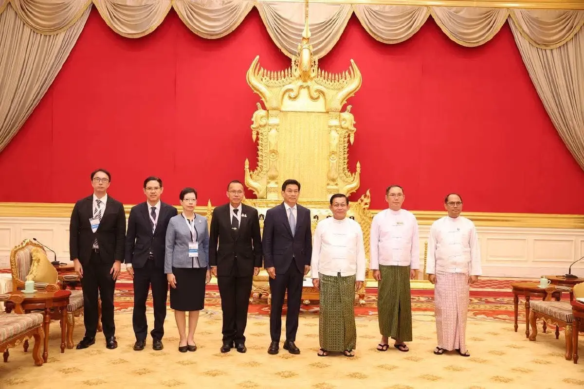 "ผู้แทนฯ รมว.กต." ร่วมพิธีสาบานตนประธานาธิบดีเมียนมา