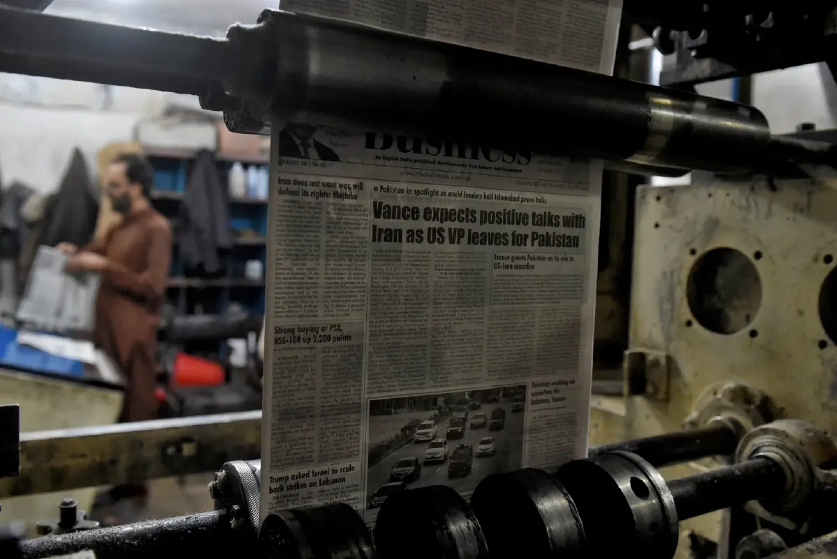 ชี้ชะตาโลก! "สหรัฐฯ-อิหร่าน" เปิดโต๊ะเจรจา "สันติภาพ" นัดประวัติศาสตร์ที่ "ปากีสถาน"