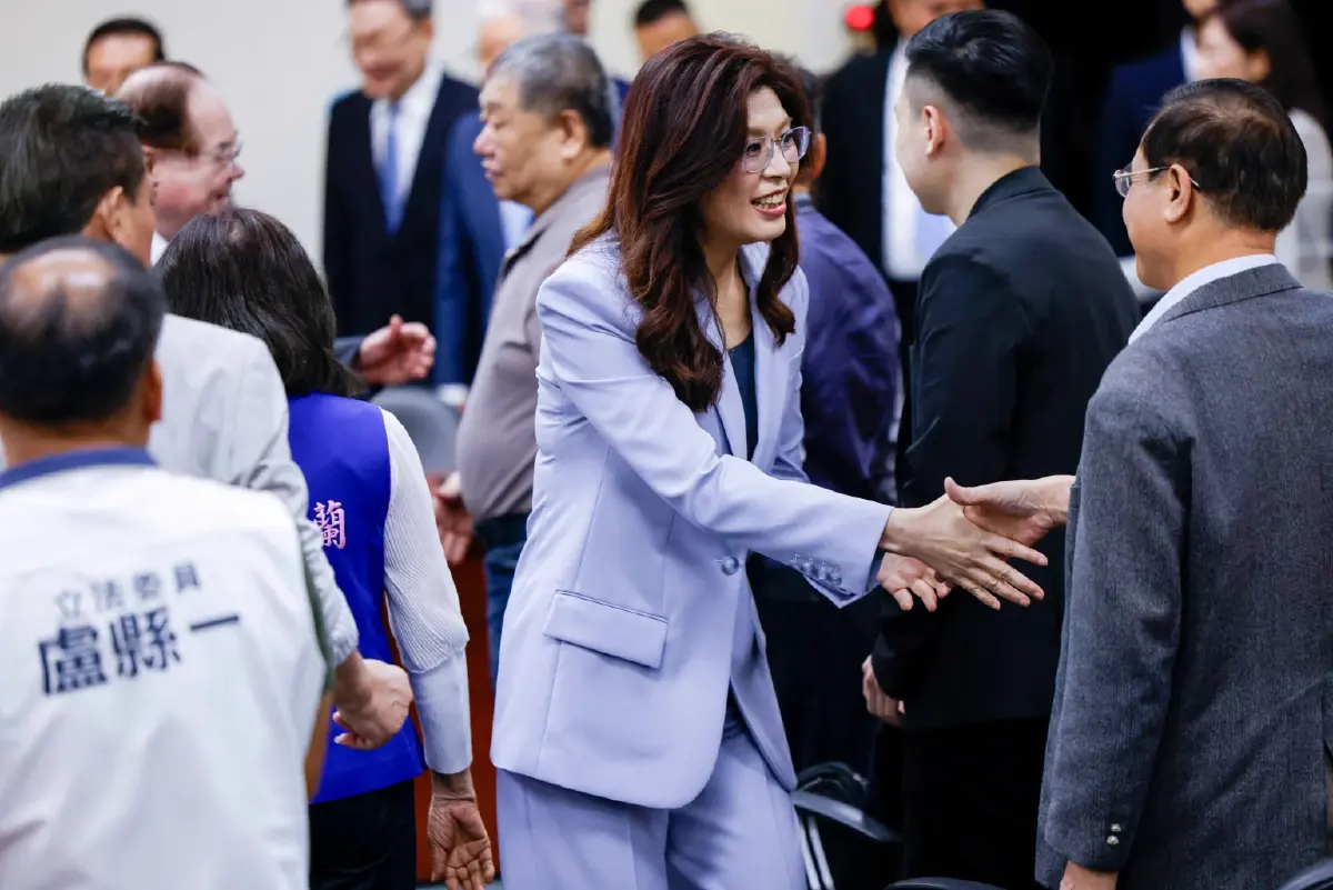 ประวัติศาสตร์หน้าใหม่! ผู้นำฝ่ายค้านไต้หวันพบ "สี จิ้นผิง"