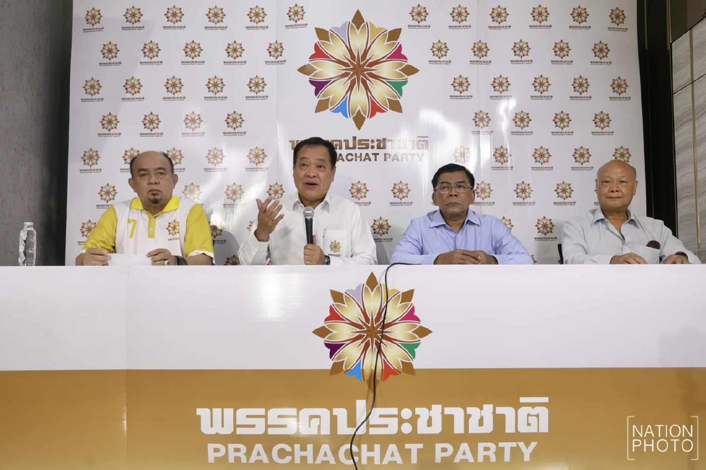 "อดีตเรือเอก" ทีมยิง สส.ยังหลบหนี บังเอิญโยง "บิ๊ก กอ.รมน.นราฯ"?