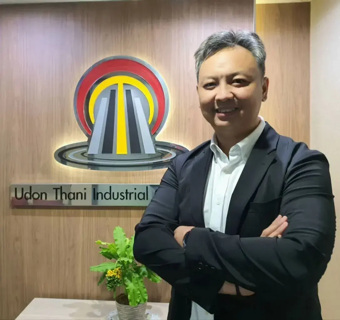นายพิสิษฏ์ พิพัฒน์วิไลกุล กรรมการผู้จัดการ บริษัท เมืองอุตสาหกรรมอุดรธานี จำกัด 