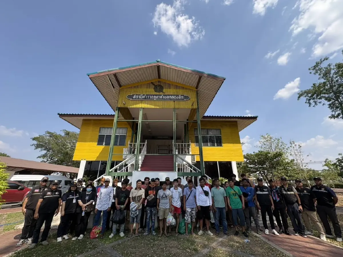 สระแก้วบุกจู่โจม! กวาดล้างแรงงานเถื่อนอรัญประเทศ รวบ 32 กัมพูชาลอบเข้าเมือง