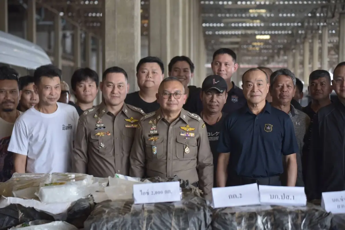 ตำรวจ ปส. ทลายเครือข่าย "ยานรก" ไอซ์ 2,000 กก. เตรียมซุกขนลง "เรือเฟอร์รี่" มุ่งหน้า "เกาะสมุย"