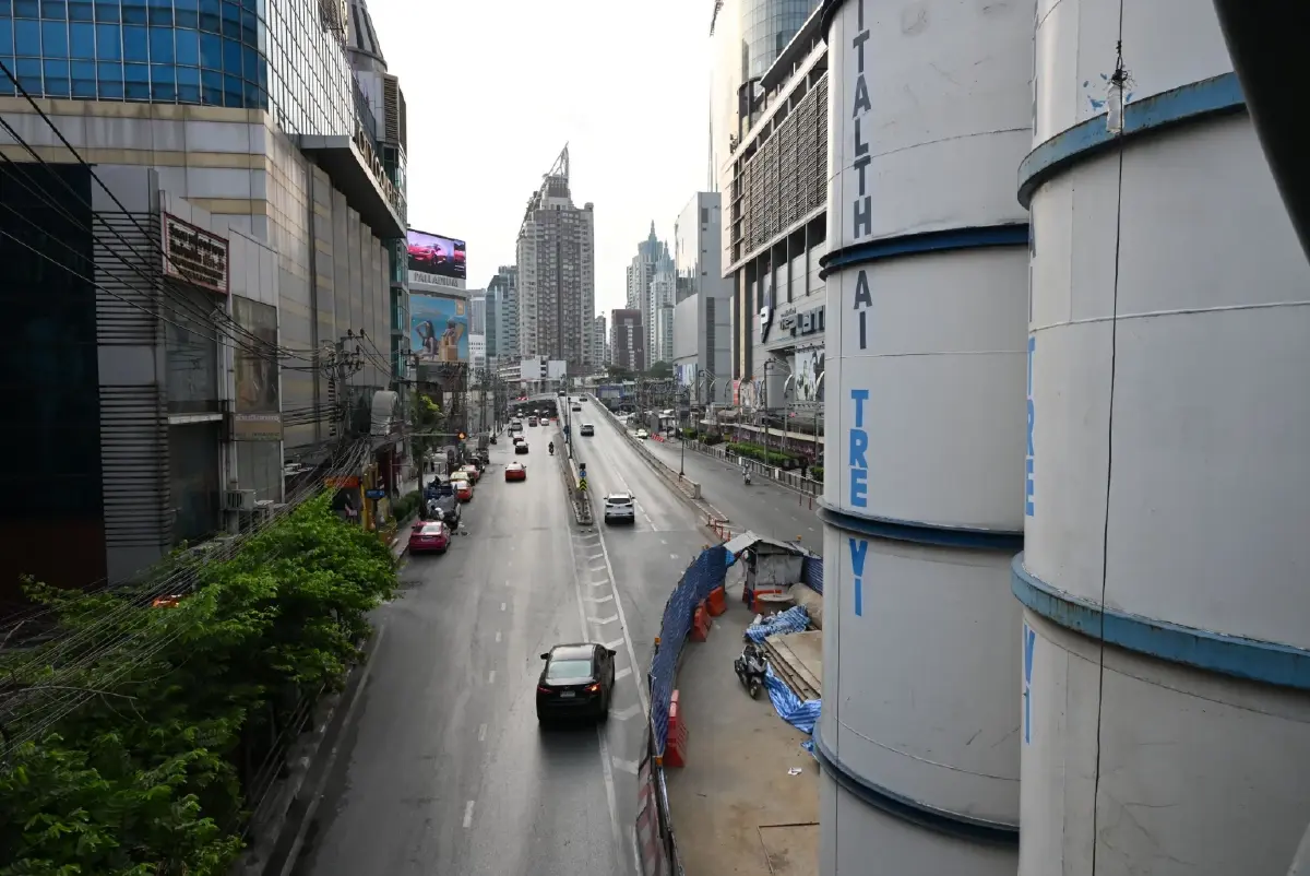 รฟม. ลงพื้นที่ตรวจความพร้อม ก่อนเริ่มปิดสะพานข้ามแยกประตูน้ำ สร้างรถไฟฟ้าสายสีส้มฯ