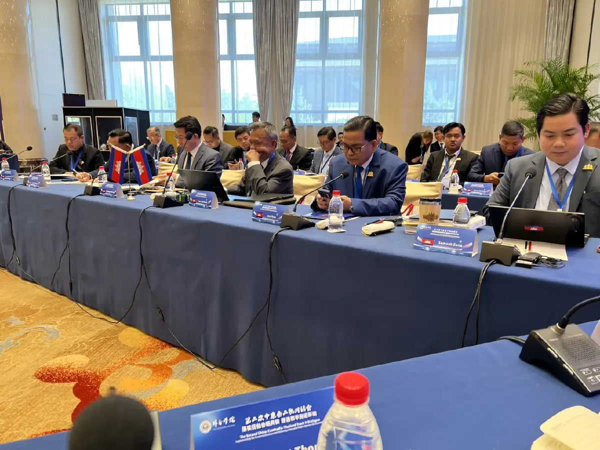 ส่องวงประชุมลับ “แทร็ก 2” ที่ปักกิ่ง! จีนเล่นบทกาวใจ “ไทย-กัมพูชา” (มีคลิป)