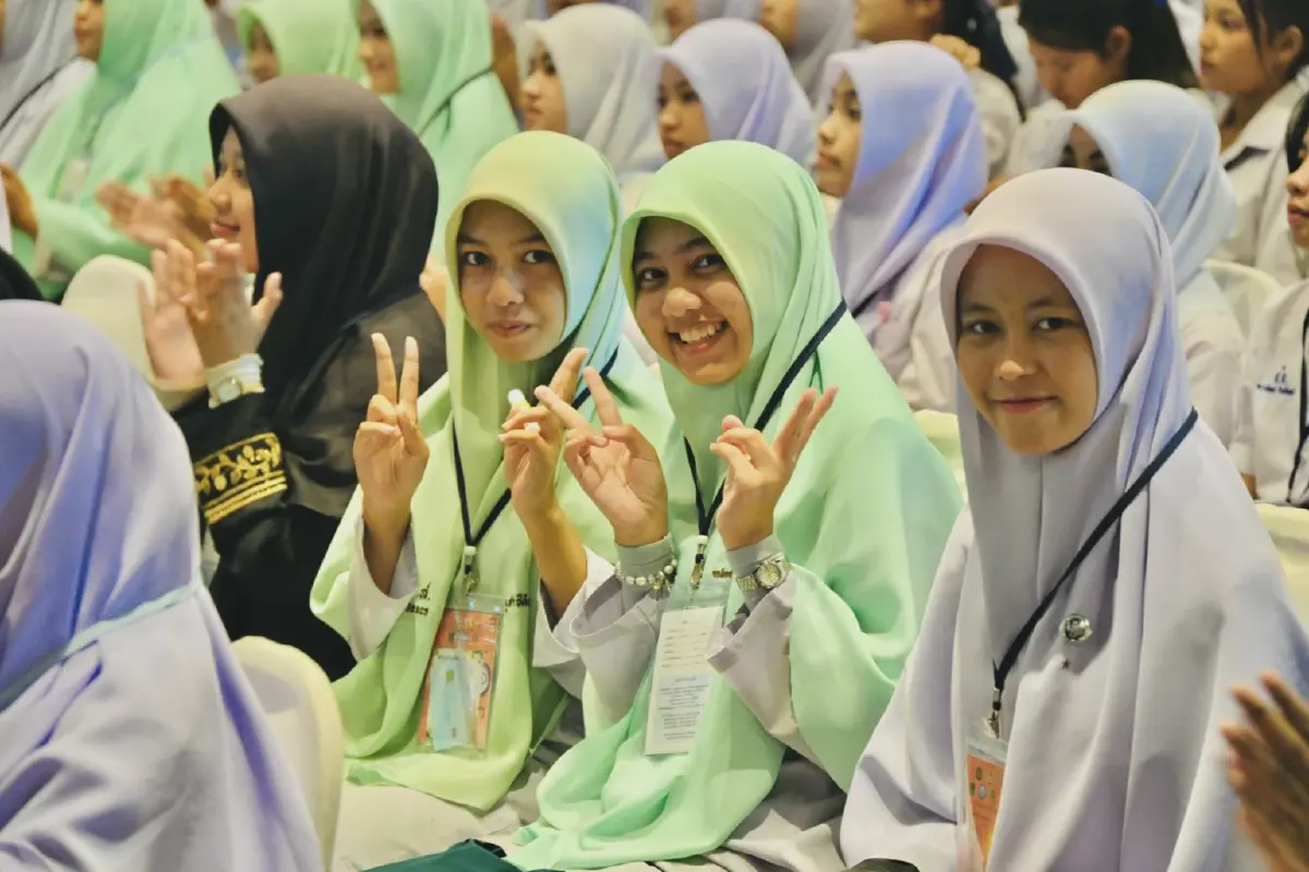 "เลขาฯ ศอ.บต." ปลุกพลังต้นกล้า "สานใจไทยฯ" ย้ำ เยาวชนคือคำตอบสุดท้ายของ "สันติภาพใต้