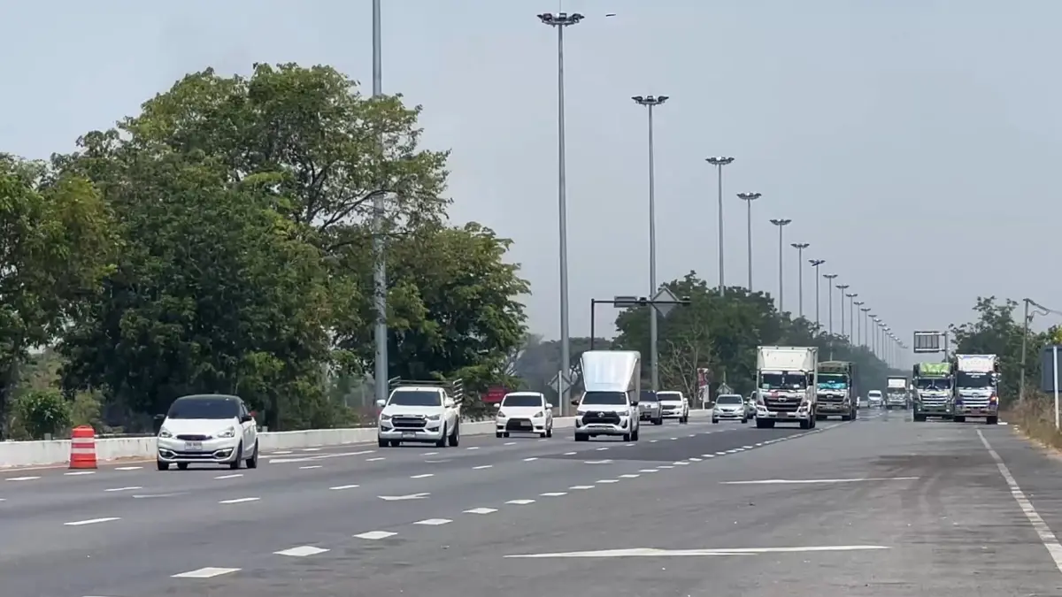 "เช็กด่วน! ทล.340 "สุพรรณฯ-ชัยนาท" ยังวิ่งฉลุย คาดบ่ายนี้  "ถนนสายเอเชีย" เตรียมรับศึกหนัก