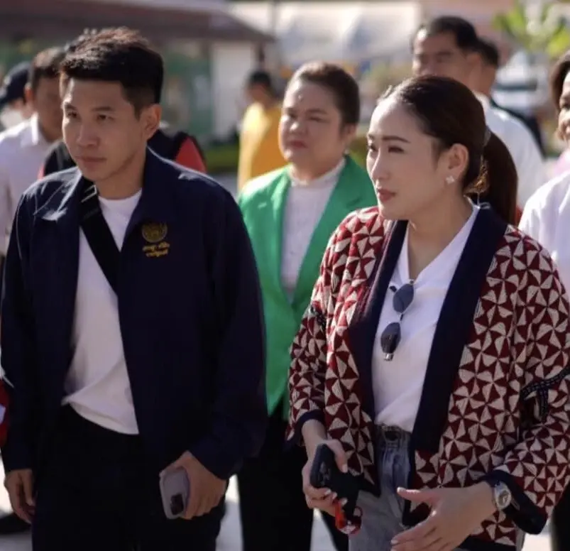 เงาข้างกายแพทองธาร สมัยเป็นนายกฯ