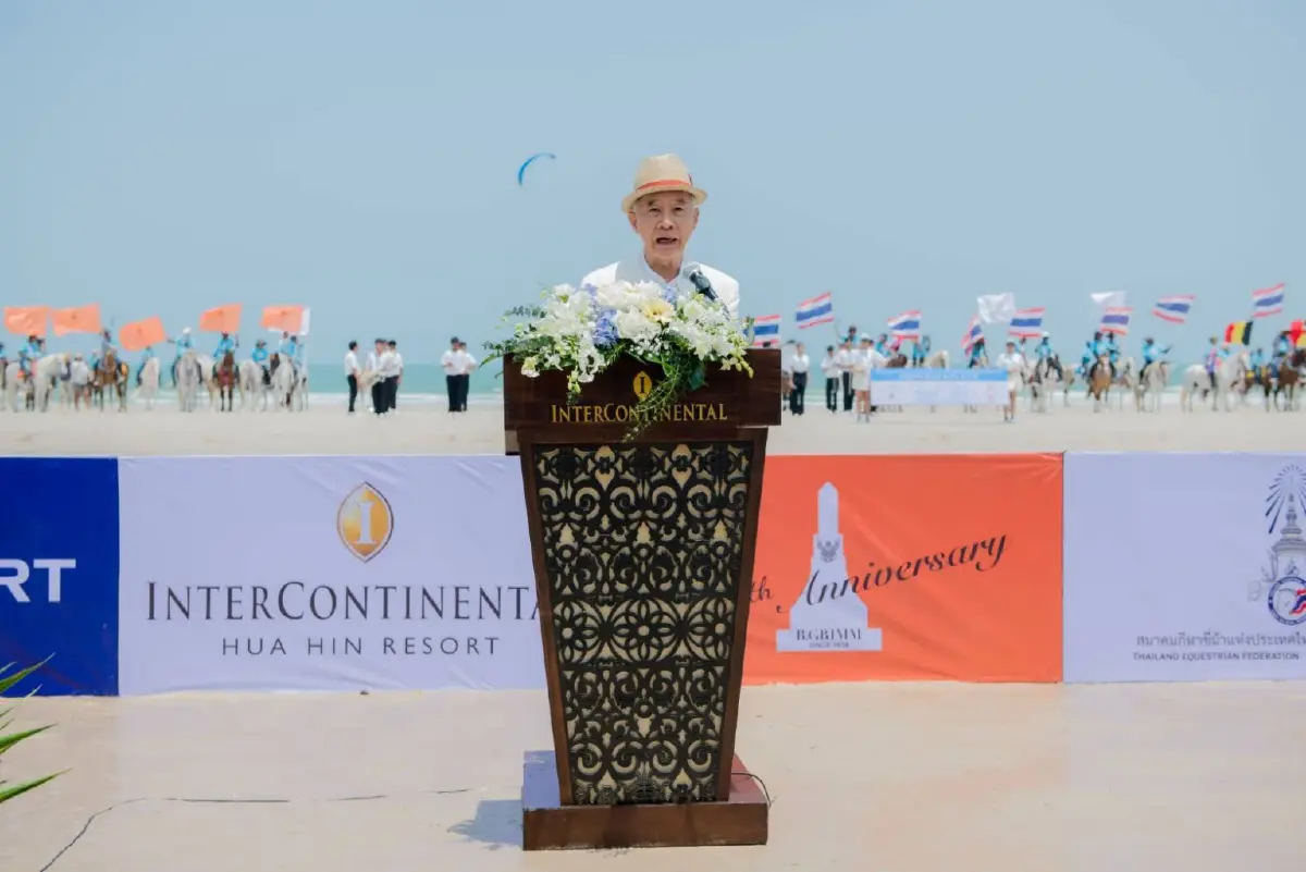 นายสุวัจน์ ลิปตพัลลภ