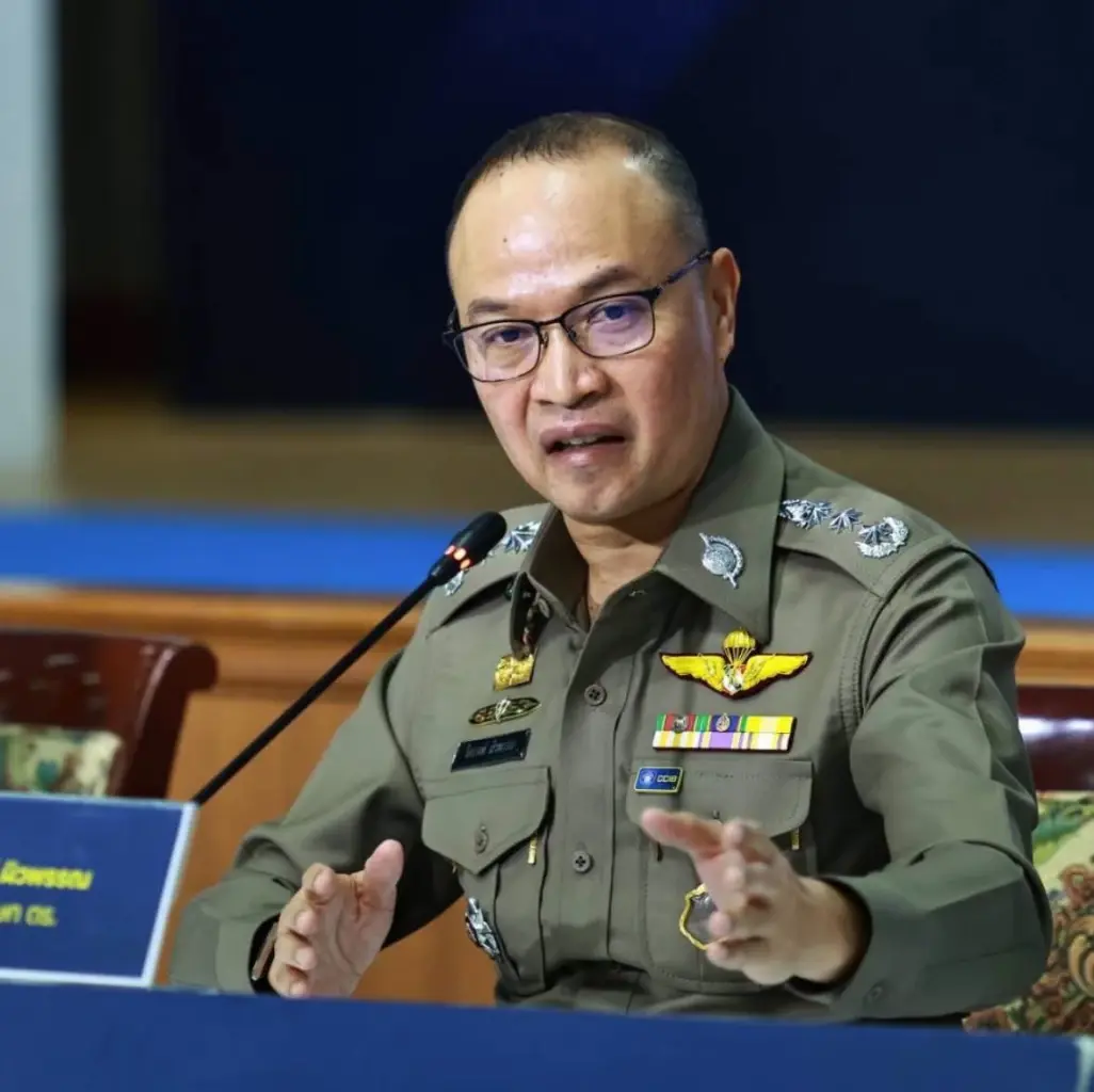 พล.ต.ท.ไตรรงค์ ผิวพรรณ รองจเรตำรวจแห่งชาติ