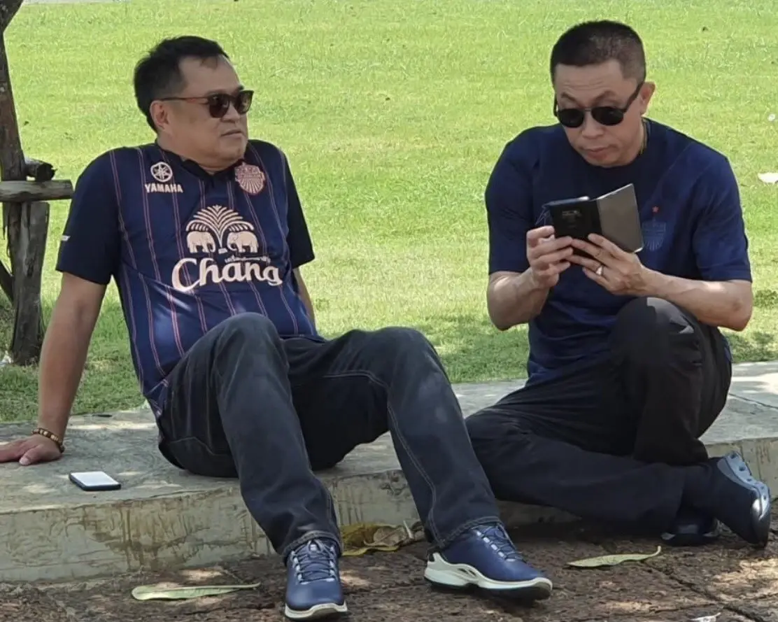 เนวิน วาง เสี่ยหนู-เสี่ยโอ๋ เป็นผู้นำพรรคยุคใหม่ แต่เกิดอุบัติเหตุการเมือง ต้องดัน ไชยชนก มารับไม้ต่อ