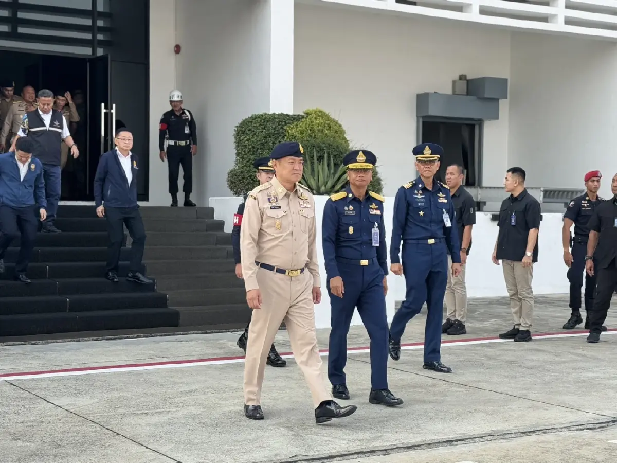 "อนุทิน" ยอมรับลงใต้เคลียร์ปม "แม่ทัพ 4" พร้อมรุดดูหน้างานเหตุบึ้มหลายจุด