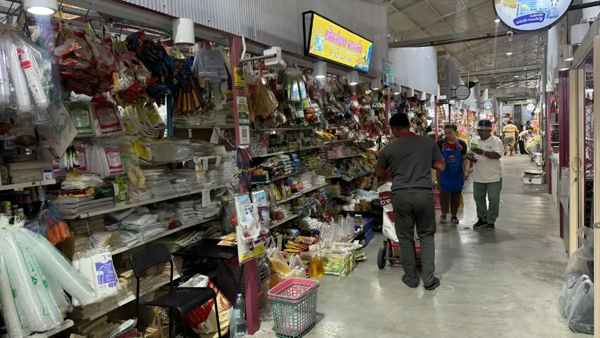 น้ำมันลด...แต่ของไม่ลง! เจาะลึก "ตลาดราม2" หลัง กบง. หั่นราคาน้ำมัน 5 บาท พ่อค้าแม่ค้าประสานเสียง "ขึ้นแล้วลงยาก"