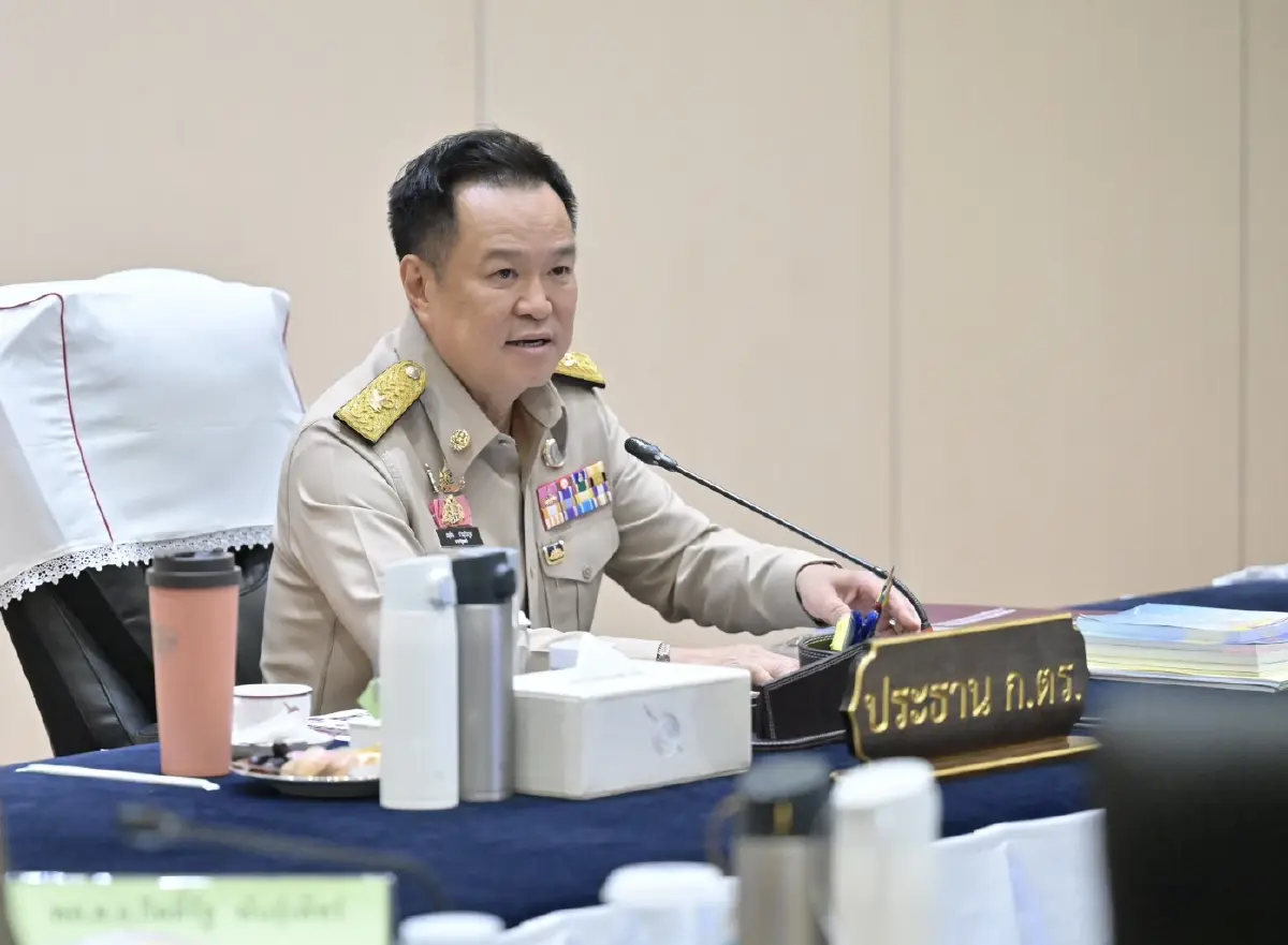 "อนุทิน" ประกาศชัด ไม่ดึง "ศักดิ์สยาม" ร่วม ครม. หลัง ป.ป.ช. ยกคำร้องคดี "ซุกหุ้น"