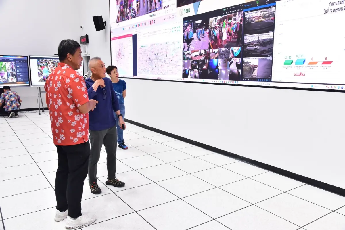 "สีลม" แชมป์ยอดคนเล่นน้ำพุ่ง 1.6 แสน! "ชัชชาติ" สั่งปิดจบ 2 ทุ่มคืน