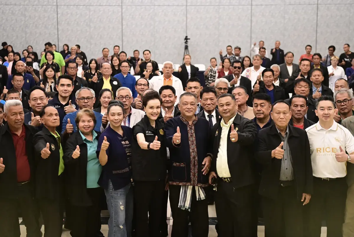 'ศุภจี' รับ 11 ข้อเสนอสมาคมชาวนาฯ ดูแลข้าวไทยทั้งระบบ สร้างเสถียรภาพรายได้