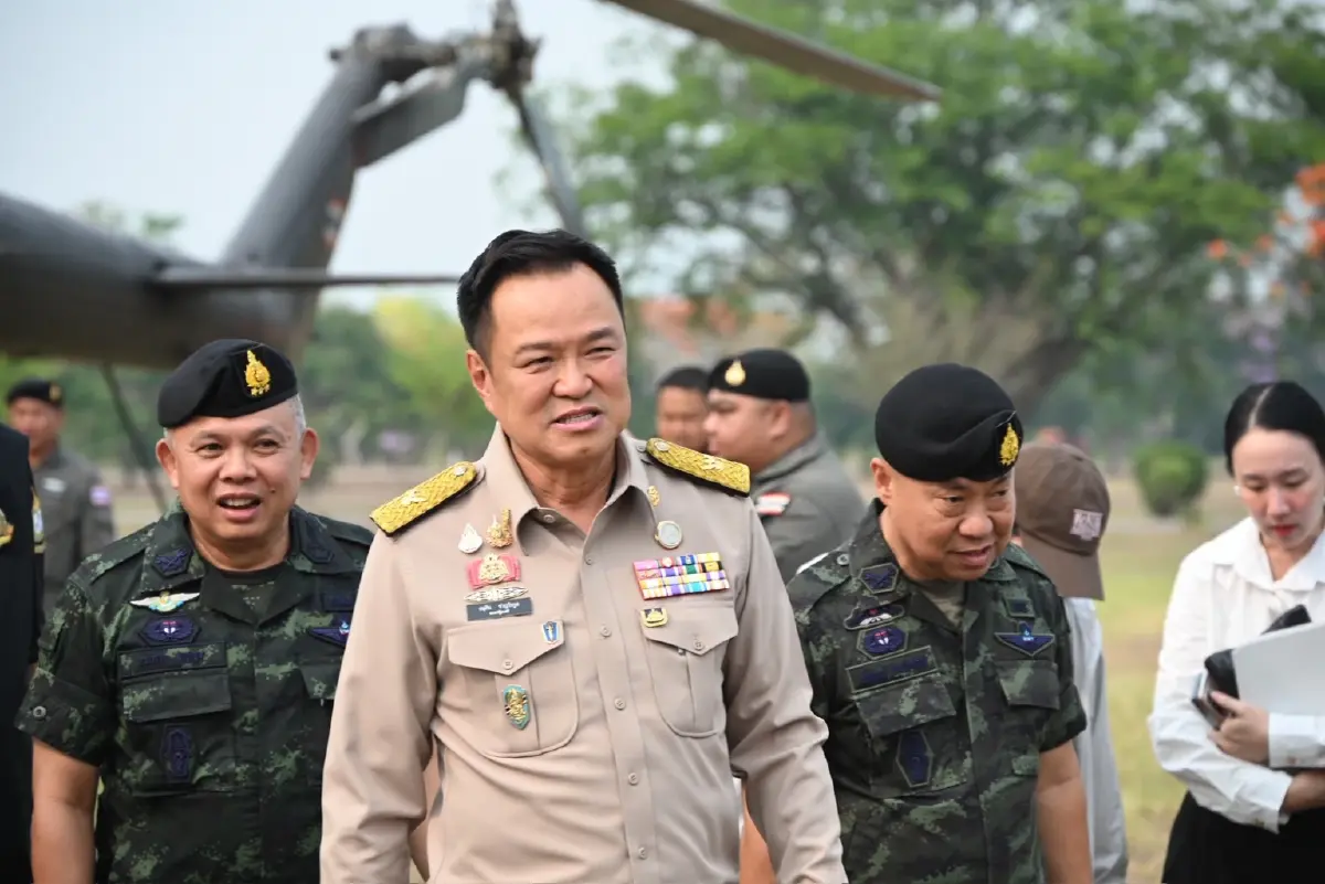 นายอนุทิน ชาญวีรกูล นายกรัฐมนตรี และรัฐมนตรีว่าการกระทรวงมหาดไทย