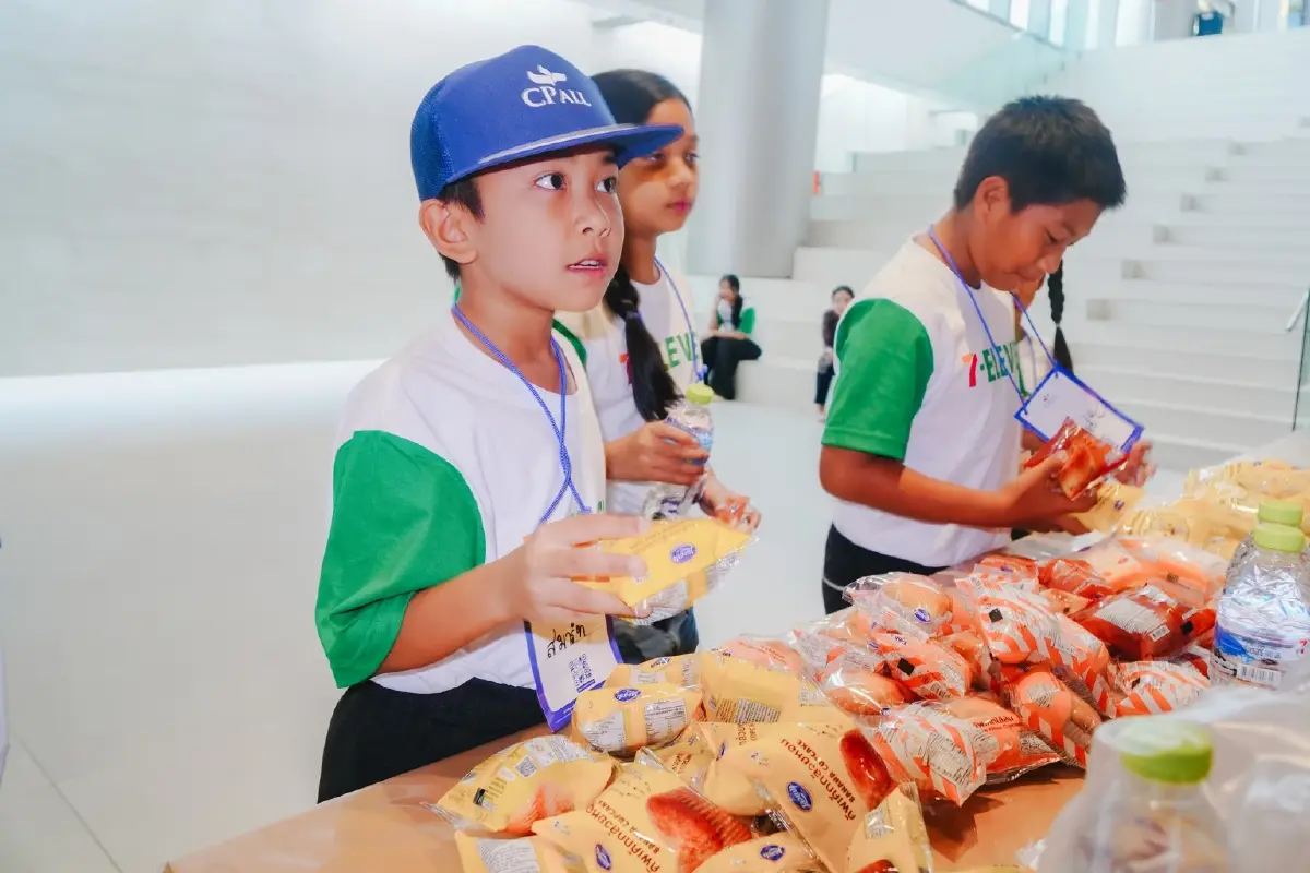 ศิลปะสร้างสุข CP ALL จัด “The Glow & Doodle Camp” เติมไฟจินตนาการให้บุตรหลานครอบครัวซีพี ออลล์