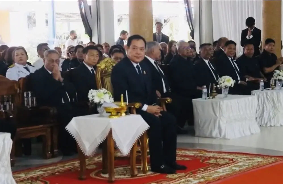 4 เหตุผล "ทวี" มั่นใจทีมลงขันจ้างยิง "สส.กมลศักดิ์" ขณะ "นายกฯ" จ่อลงใต้จี้ "กอ.รมน. "หลังพบใช้ "รถหลวง" ก่อเหตุ