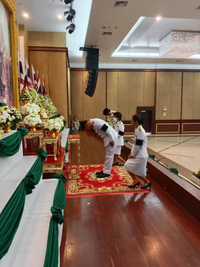 อัยการจังหวัดเเขวงนนท์ ร่วมพีธีวันจักรี รำลึกพระมหากรุณาธิคุณ