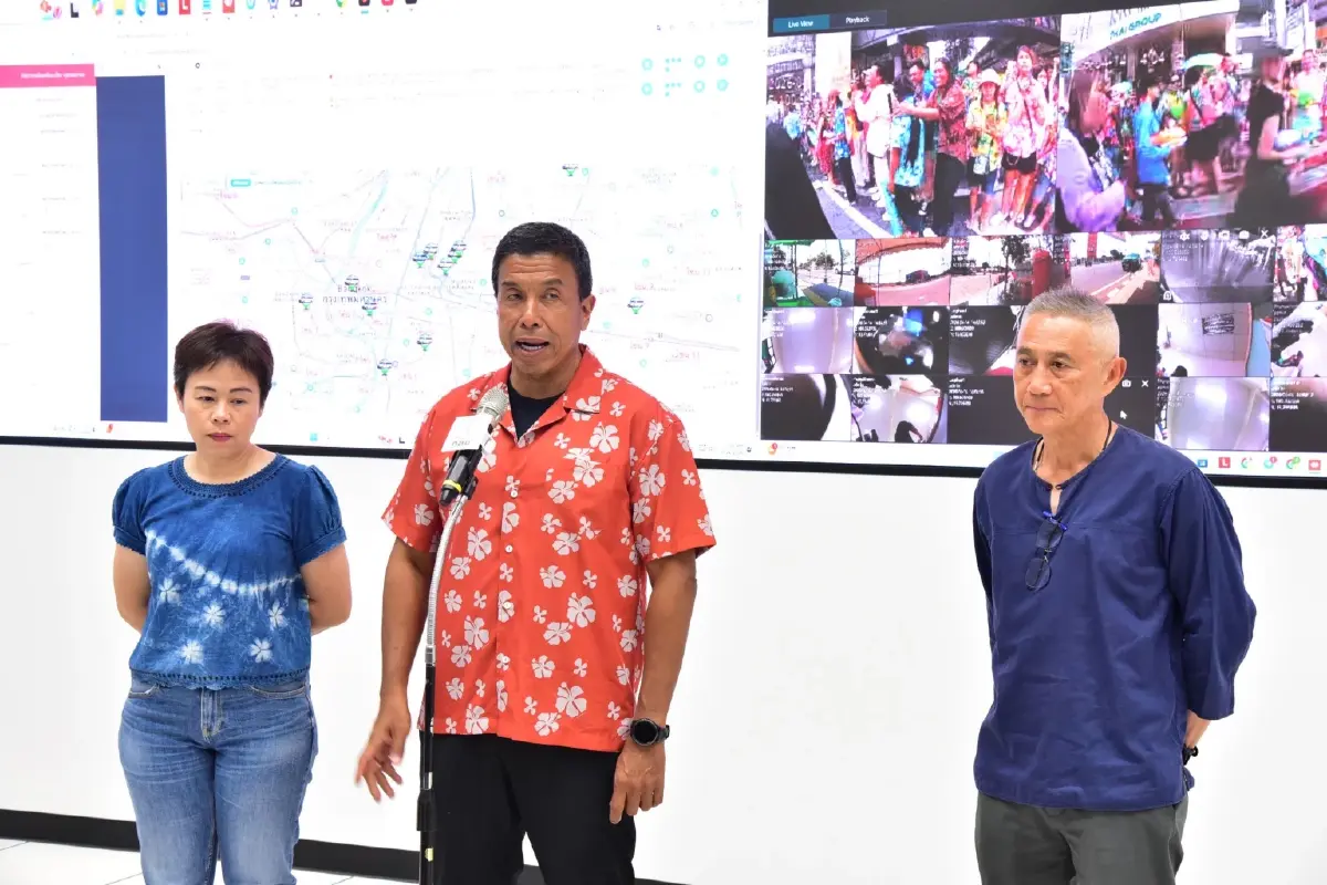 "สีลม" แชมป์ยอดคนเล่นน้ำพุ่ง 1.6 แสน! "ชัชชาติ" สั่งปิดจบ 2 ทุ่มคืน