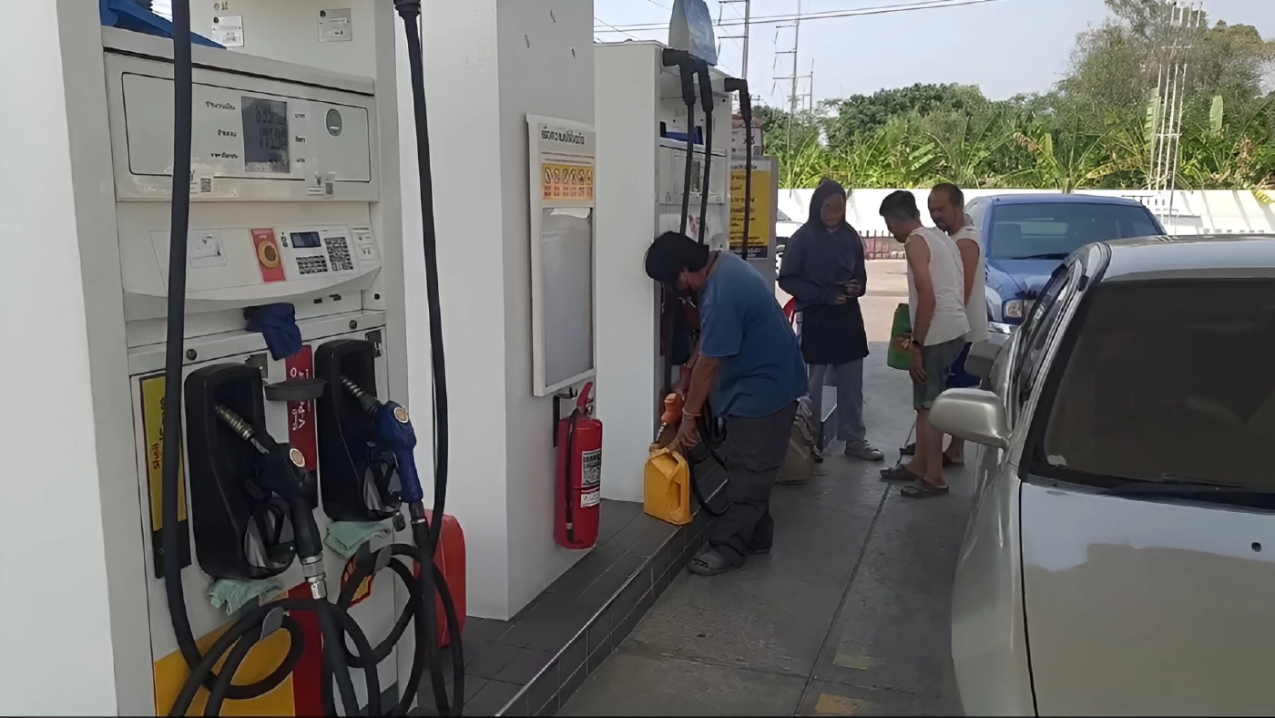 สอบตก! โพลชี้ "ประชาชน 82.1%" ไม่เชื่อมั่น "รัฐบาลอนุทิน 2" รับมือวิกฤตพลังงาน