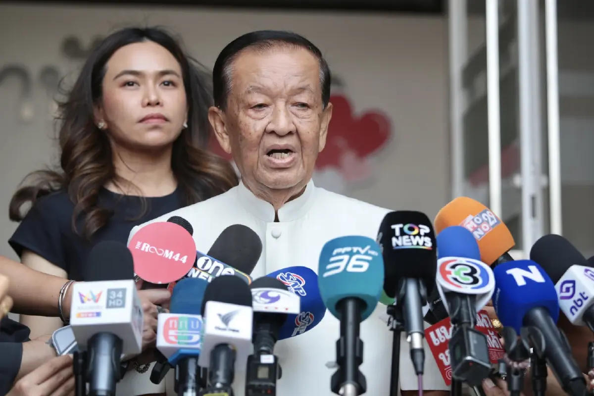 "วันนอร์" เข้าพบ "นายกฯ" รับมอบงานที่ปรึกษา มั่นใจคดียิง สส.กมลศักดิ์ ไม่มีการตัดตอน จี้ขยายผลหา "ผู้บงการ"