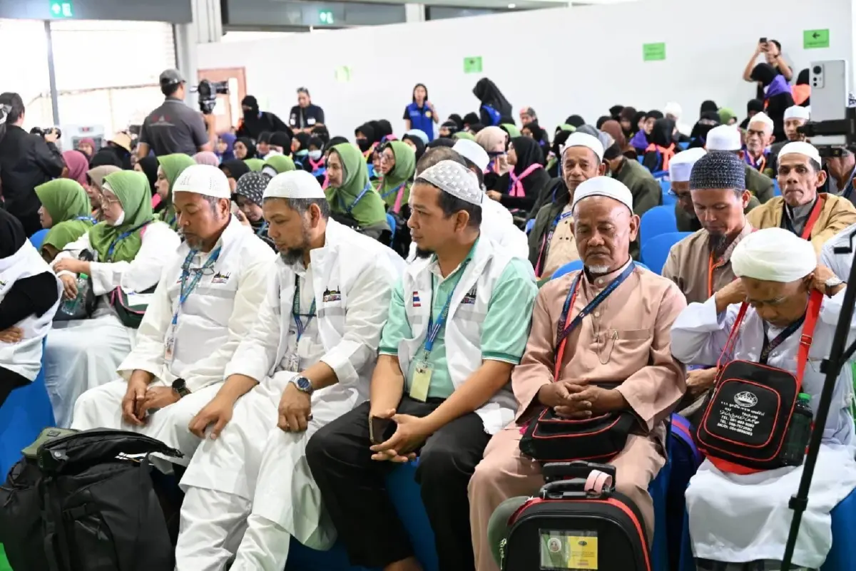 ฮัจญ์เที่ยวแรกคึก! “เจเศรษฐ์ – ปิยะศิริ” ดูแลราบรื่นก่อนเดินทาง