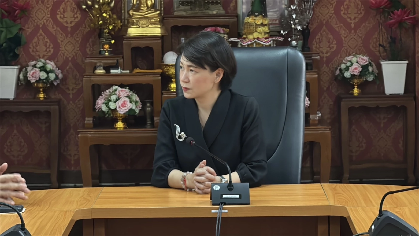 อจ.นนท์-อจ.เเขวงนนท์ฯ นำทีม สักการะสิ่งศักดิ์สิทธิ์ รับตำเเหน่ง