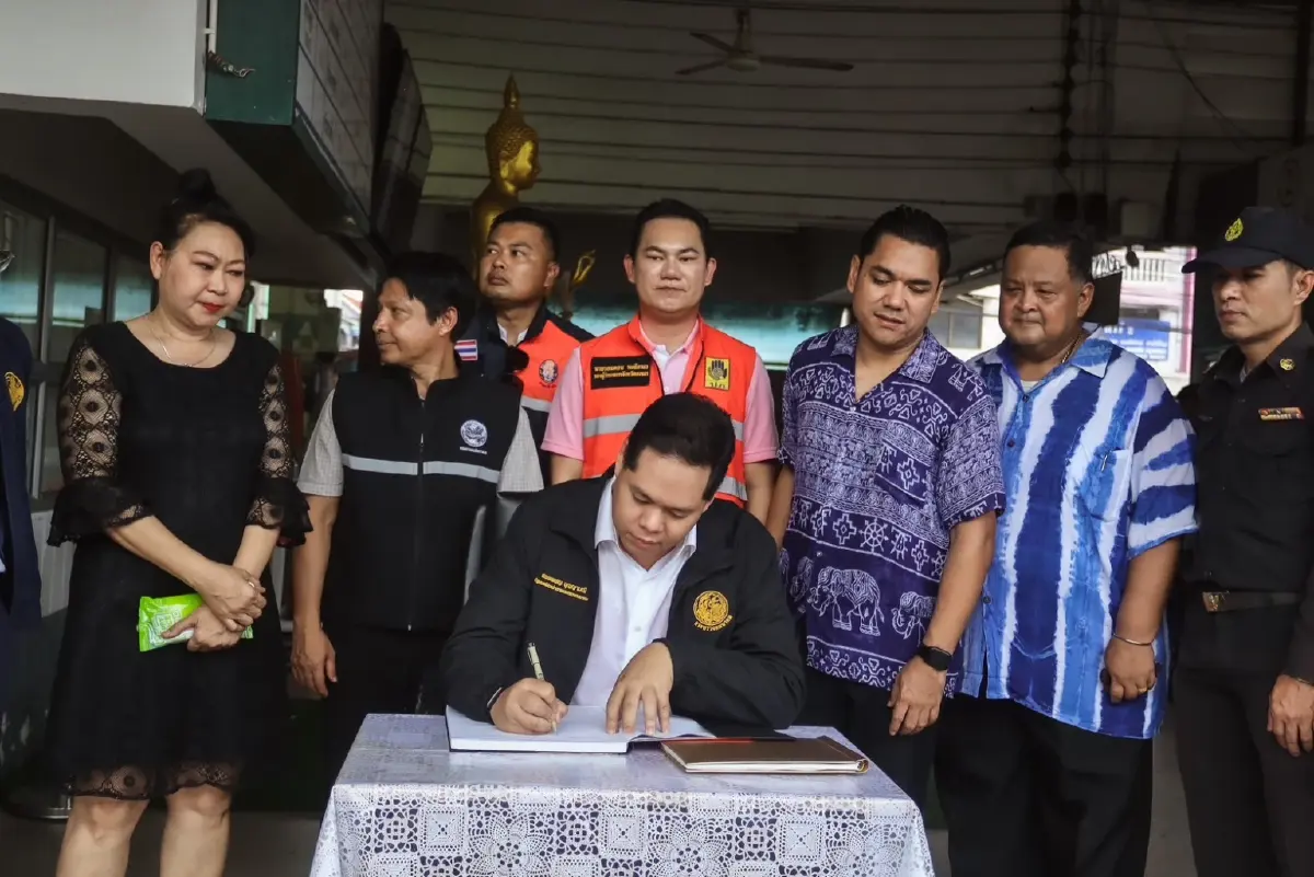 “สรรเพชญ” ตรวจสนามบิน–ขนส่งหาดใหญ่ คุมเข้มช่วงสงกรานต์