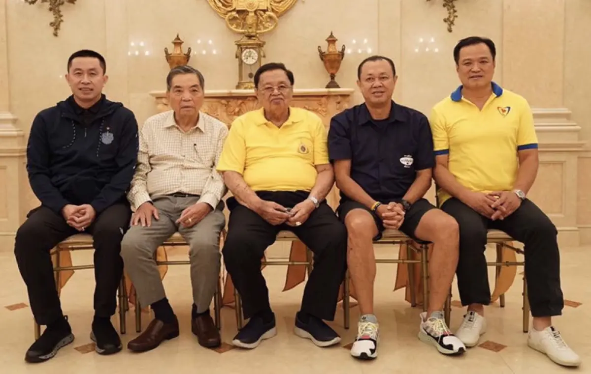 ภาพในความทรงจำ 2 ตระกูล “ชิดชอบ-ชาญวีรกูล” สมัยกำนันชัย ยังมีชีวิตอยู่