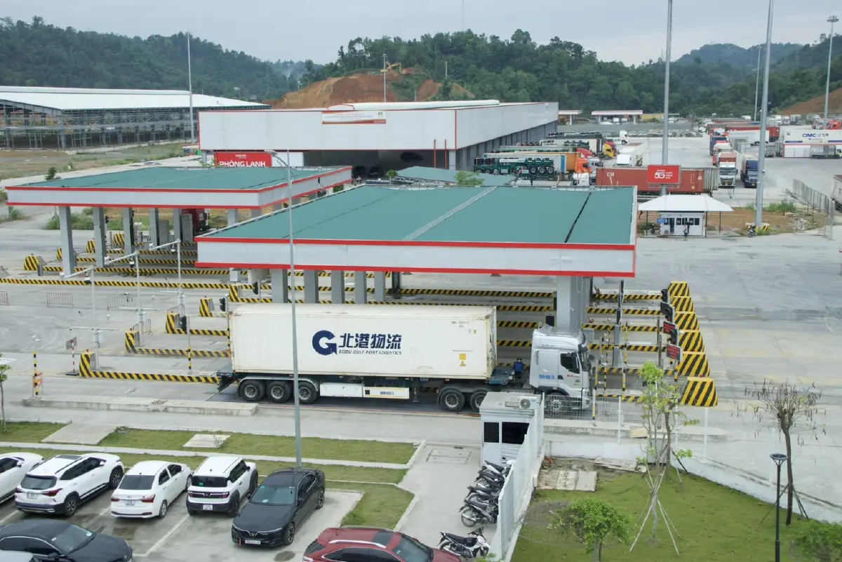 "พาณิชย์" ลุยขจัดคอขวดโลจิสติกส์-ดันทุเรียนไทยถึงจีนใน 24 ชม.