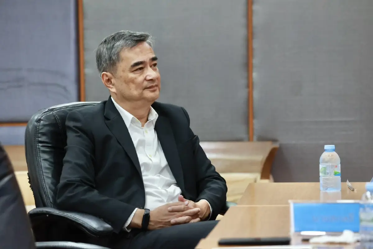 “อภิสิทธิ์” ยืนยัน ปชป.ชิง สก.-ผู้ว่าฯ กทม.แน่อยู่ระหว่างทาบทาม