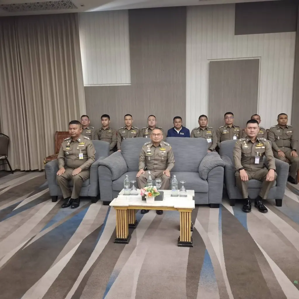 บิ๊กกอล์ฟ-รองจ๋อ ปั้นครูตำรวจ D.A.R.E. สร้างภูมิคุ้มกันยาเสพติดสถานศึกษา