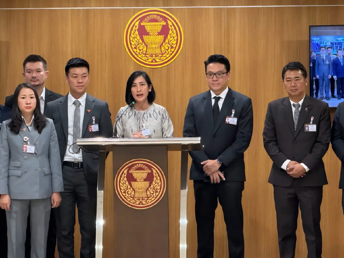 ฝ่ายค้านผนึกกำลัง! "เท้ง ณัฐพงษ์" นำทีมชำแหละนโยบายรัฐ ชูธีม "พอแล้วไม่ไหวแล้ว"