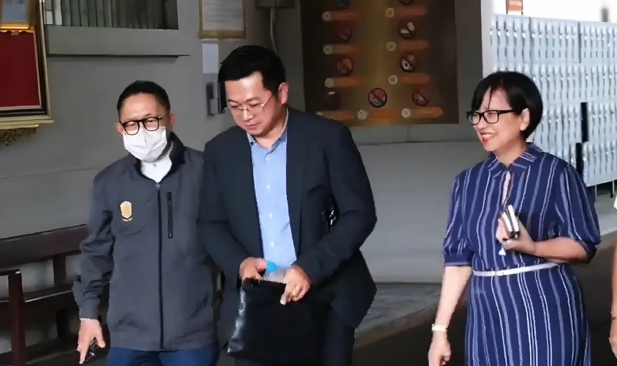 ดีเดย์ 29 เม.ย. ลุ้น ปลัด ยธ. เซ็นพักโทษ "ทักษิณ" เตรียมกลับ "บ้านจันทร์ส่องหล้า" 11 พฤษภาคมนี้