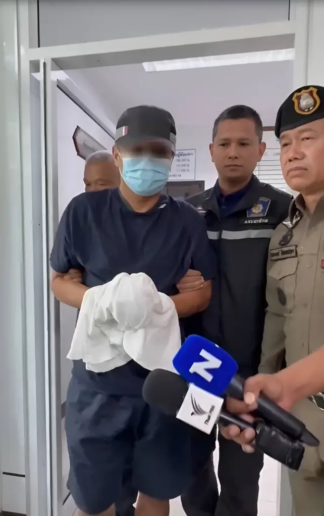 เปิดปากครั้งแรก! "เรือเอกวิโรจน์" ผู้ต้องหาในคดีลอบยิง "สส.มลศักดิ์" ยันกองทัพไม่เกี่ยว (มีคลิป)