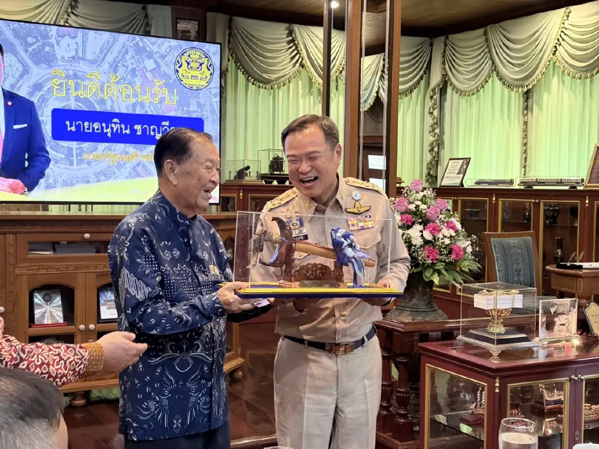 วันนอร์ เปิดบ้านต้อนรับนายกฯ ชี้อยู่ยาว 4 ปี ประเทศจะดีขึ้น