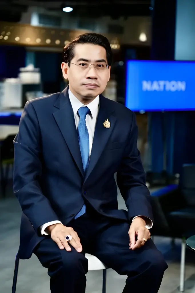 “ดร.ณัฏฐ์” ณัฐวุฒิ วงศ์เนียม นักกฎหมายมหาชน