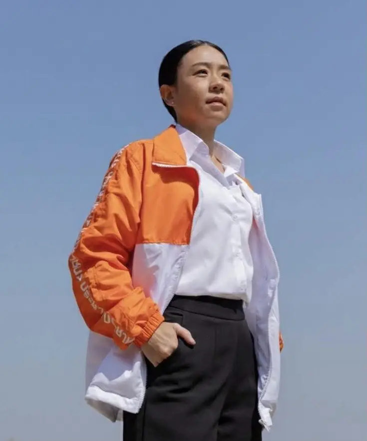 เอิง-นิศามาศ อดีตค่ายแดง หันมาสวมเสื้อส้มลงชิงนายกเมืองพัทยา