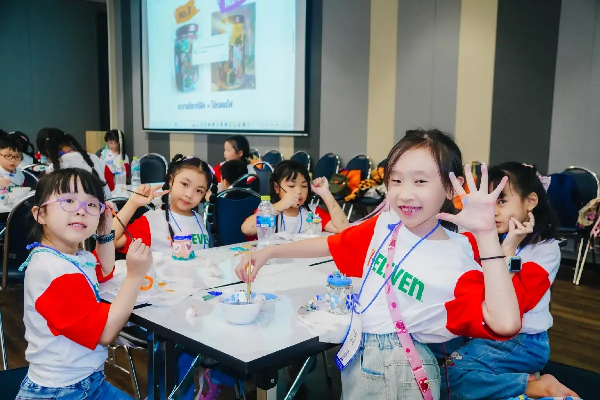 ศิลปะสร้างสุข CP ALL จัด “The Glow & Doodle Camp” เติมไฟจินตนาการให้บุตรหลานครอบครัวซีพี ออลล์