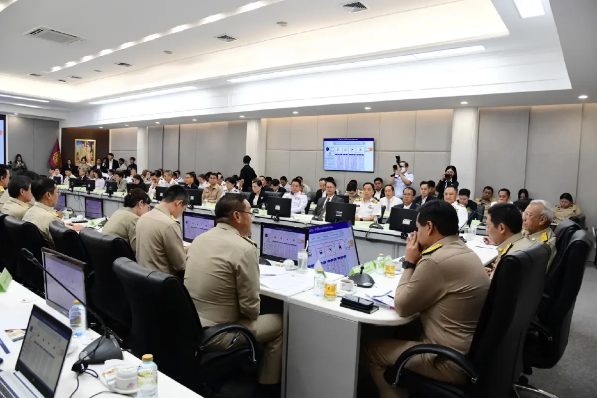 'พิพัฒน์' กางแผนคมนาคมยุคใหม่ 4 นโยบายเด่น มุ่งลดภาระค่าเดินทาง ลุยสางปัญหาเร่งด่วน