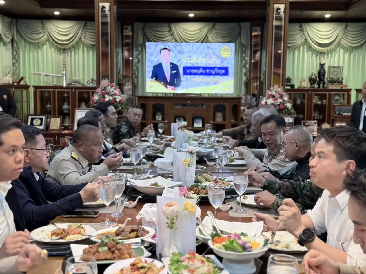 วันนอร์ เปิดบ้านต้อนรับนายกฯ ชี้อยู่ยาว 4 ปี ประเทศจะดีขึ้น