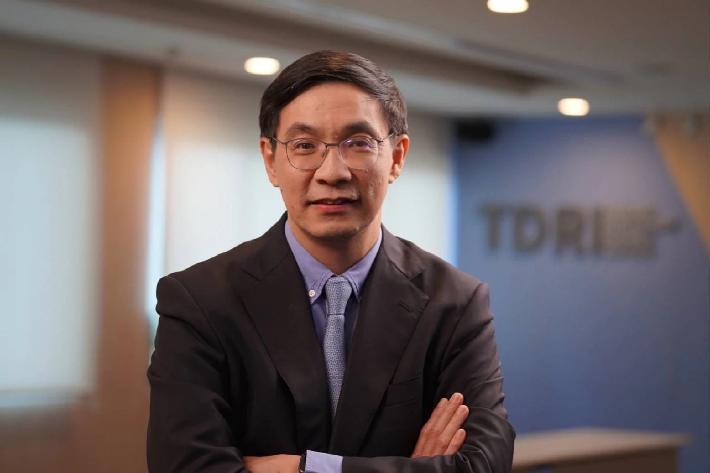 ดร.สมเกียรติ ตั้งกิจวานิชย์ ประธานสถาบันวิจัยเพื่อการพัฒนาประเทศไทย