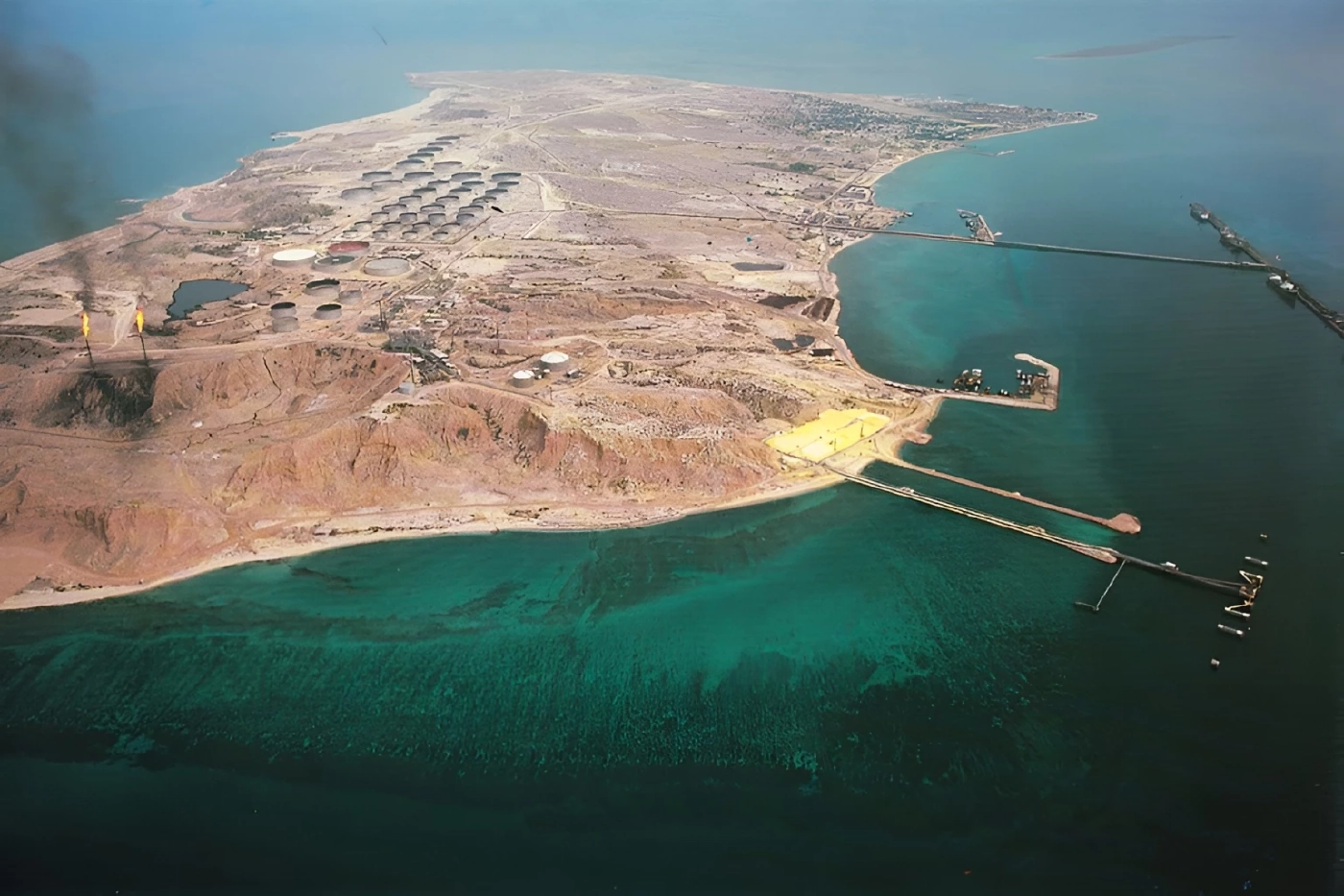 โลกจับตา! "ทรัมป์" เดินหน้า! สั่ง "นาวิกโยธิน" เตรียมยึด "เกาะคาร์ก" จุดยุทธศาสตร์น้ำมัน 95% ของ "อิหร่าน"