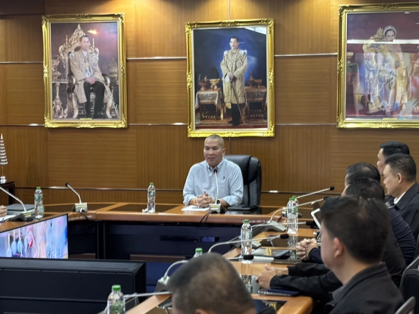 รมว.ยธ. ชี้ดีเอสไอเร่งสอบกักตุนน้ำมัน ลุยคดีพิเศษ 57 ล้านลิตร